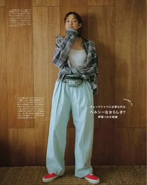 otona MUSE 2026年07月号 衬衫 ¥3,850（原宿芝加哥 原宿芝加哥青山店）、耳环 ¥42